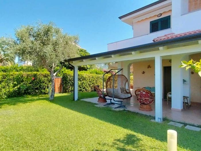 Casa con 6 locali in vendita in Via degli Ulivi, Centro, Diamante