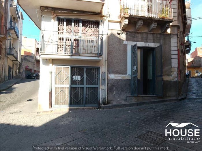 Casa quadrilocale in vendita in Via Santa Teresa, Paternò