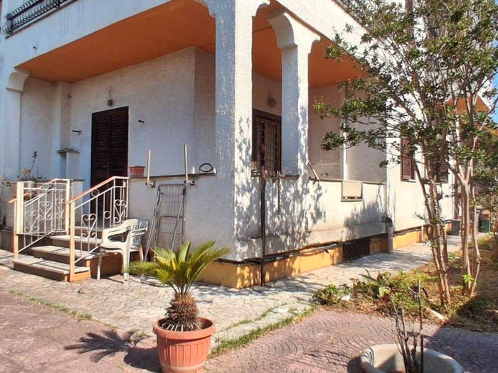 Appartamento trilocale in vendita in Via Matteo Maria Boiardo, Stazione Lavinio, Anzio