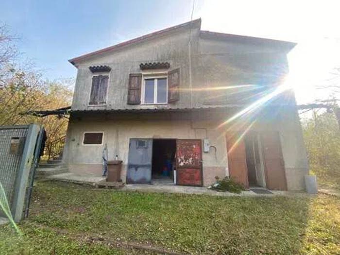 Casa quadrilocale in vendita in Località Costiola No Number, Cecima