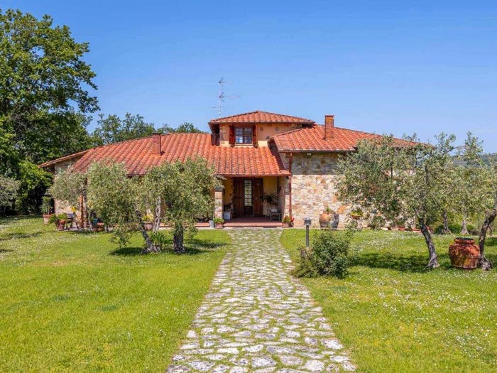 Casa con 6 locali in vendita in Centro, Castelnuovo Berardenga
