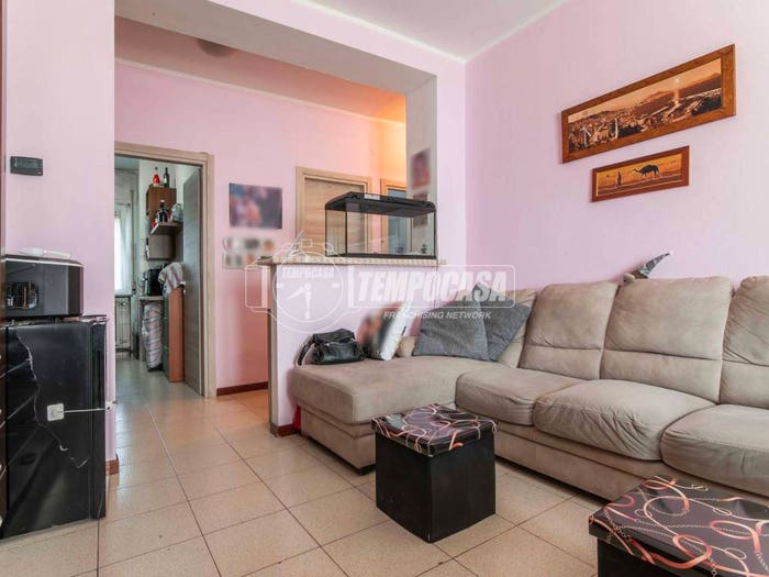 Appartamento trilocale in vendita in Via Giovanni Pascoli, Centro, Lurate Caccivio