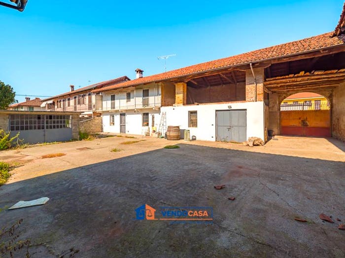 Casa quadrilocale in vendita in Via Saluzzo, Villanova Solaro