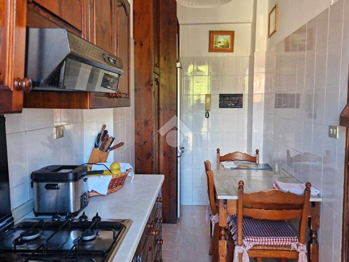 Appartamento trilocale in vendita in Via Luigi Pirandello, Centro, Loano