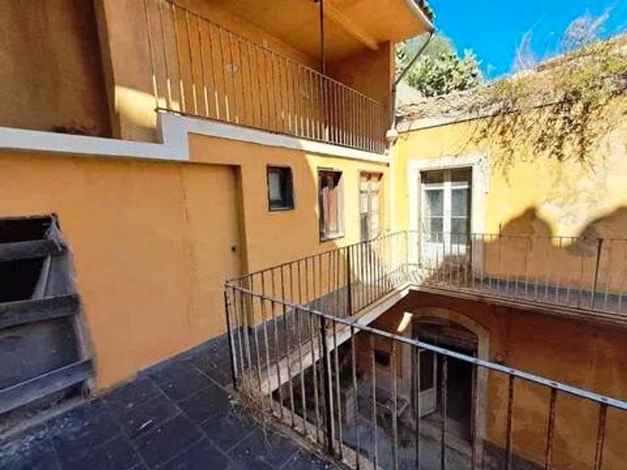 Casa quadrilocale in vendita in Via Fontana, Modica Alta, Modica