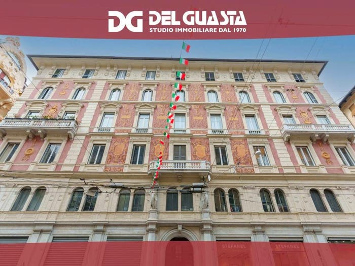 Appartamento con 6 locali in vendita in Via Settembre, San Vincenzo, Genova