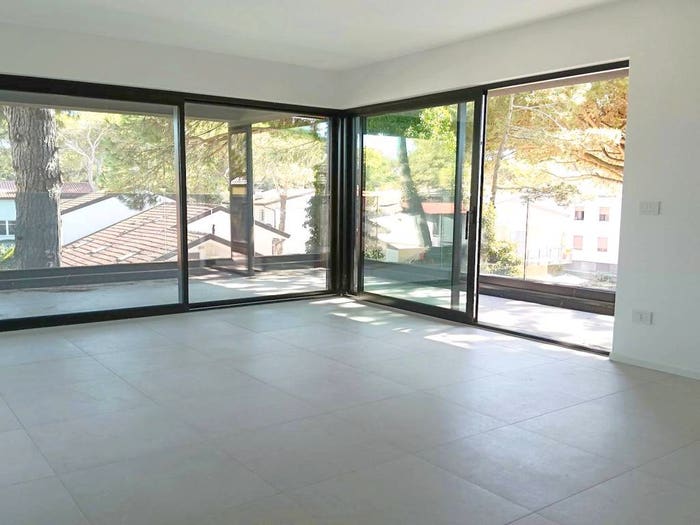 Appartamento con 6 locali in vendita in Centro, Lignano Sabbiadoro