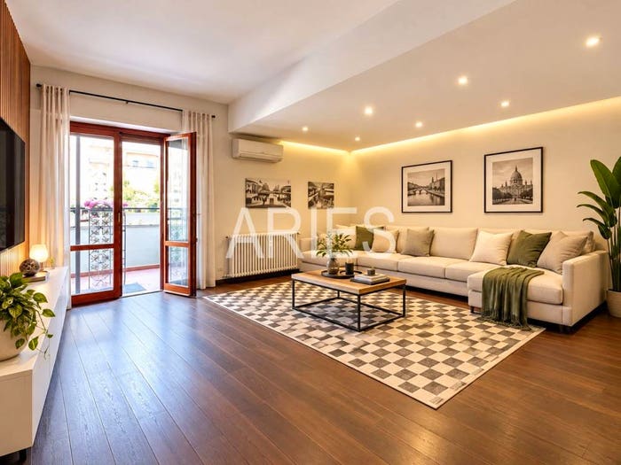 Appartamento quadrilocale in vendita in Via Carlo Marenco di Moriondo, Ostia Ponente, Roma