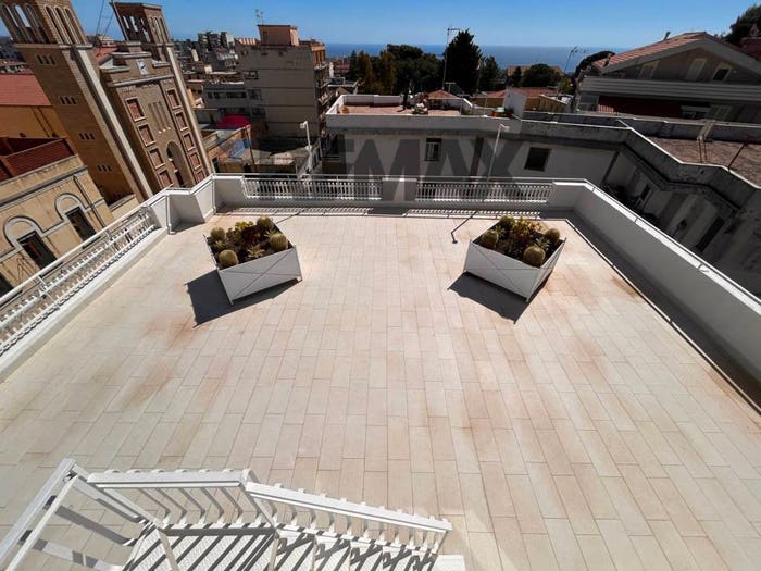 Casa con 5 locali in vendita in Via Paolo Vasta, San Cosmo Corso Italia Piazza Dante, Acireale