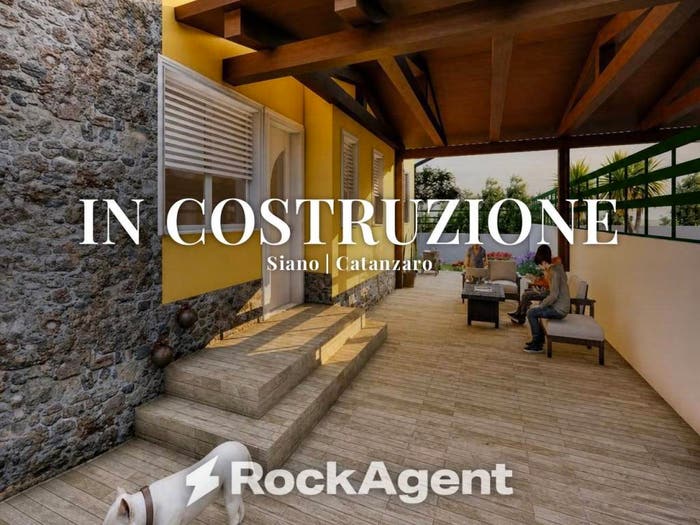 Casa con 6 locali in vendita in Via delle Rose, Siano Cava, Catanzaro