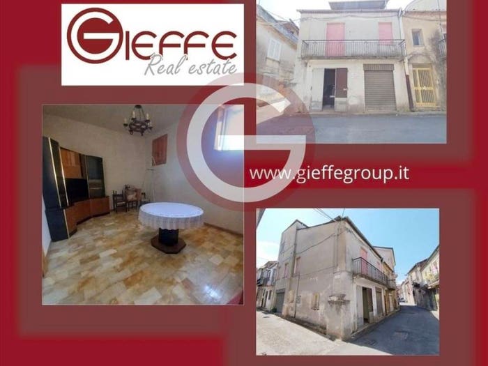 Casa con 6 locali in vendita in Cittanova