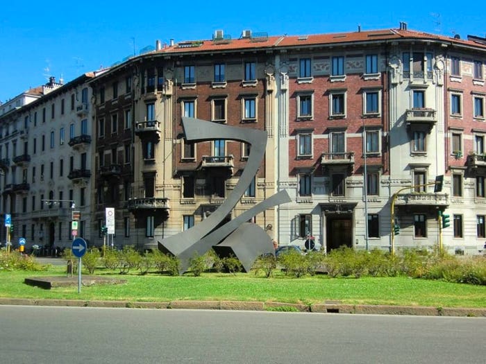 Appartamento trilocale in vendita in Piazza Santa Maria delle Grazie, Vincenzo Monti, Milano