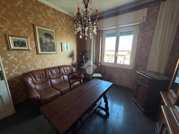 Appartamento bilocale in vendita in Via Coronata, Cornigliano, Genova