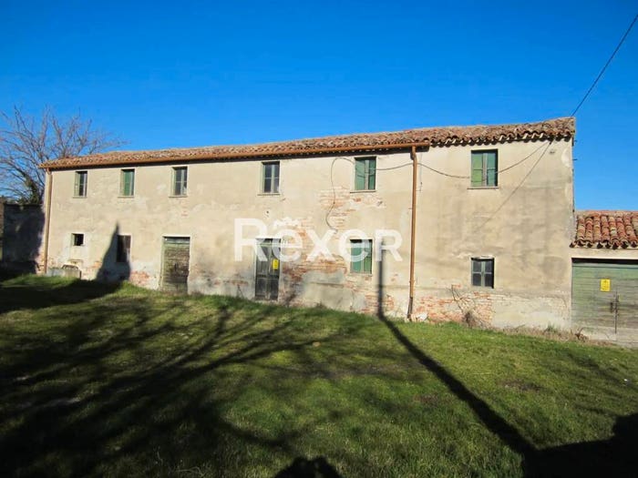 Casa con 6 locali in vendita in Località Cannelle, Cuccurano Carrara, Fano