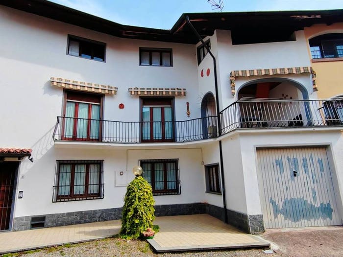Casa con 6 locali in vendita in Vicolo Urasco, Casa Del Bosco, Sostegno