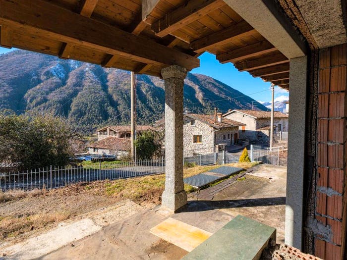Casa con 5 locali in vendita in Via Novembre, Cerete Basso, Cerete