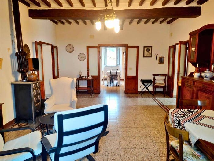 Appartamento con 6 locali in vendita in Via della Posta, Vivo D'orcia, Castiglione d'Orcia