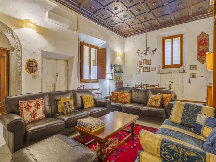 Appartamento con 5 locali in vendita in Via dei Cerchi, Signoria Uffizi, Firenze