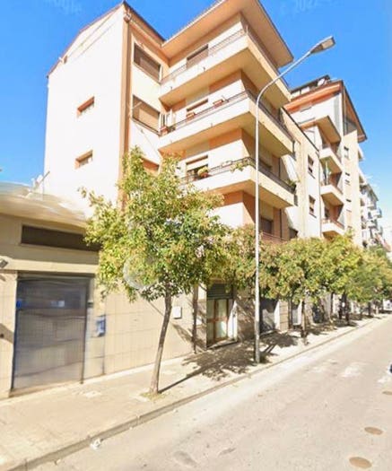 Appartamento trilocale in vendita in Via Panebianco, Panebianco Tribunale, Cosenza