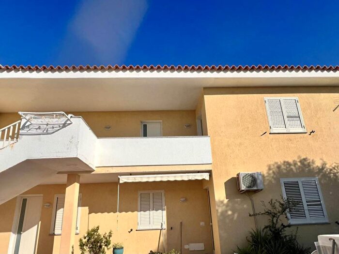 Appartamento trilocale in vendita in Via Lu Calteri, Centro, Santa Teresa Gallura