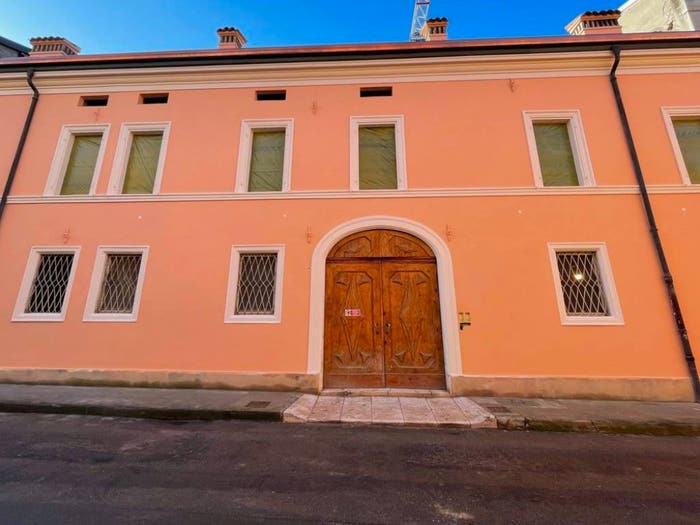 Appartamento trilocale in vendita in via cesare battisti, Centro Storico, Carpi