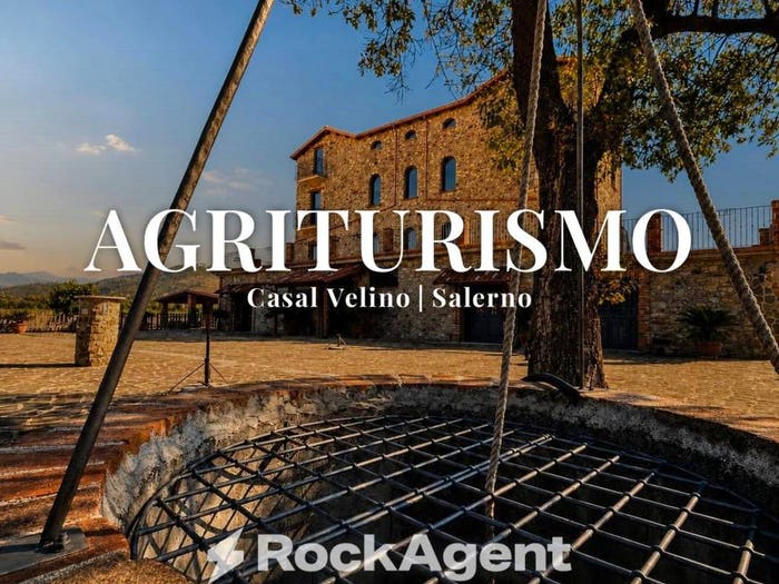 Casa con 6 locali in vendita in Via Quattroponti, Bivio Acquavella Ponte, Casal Velino