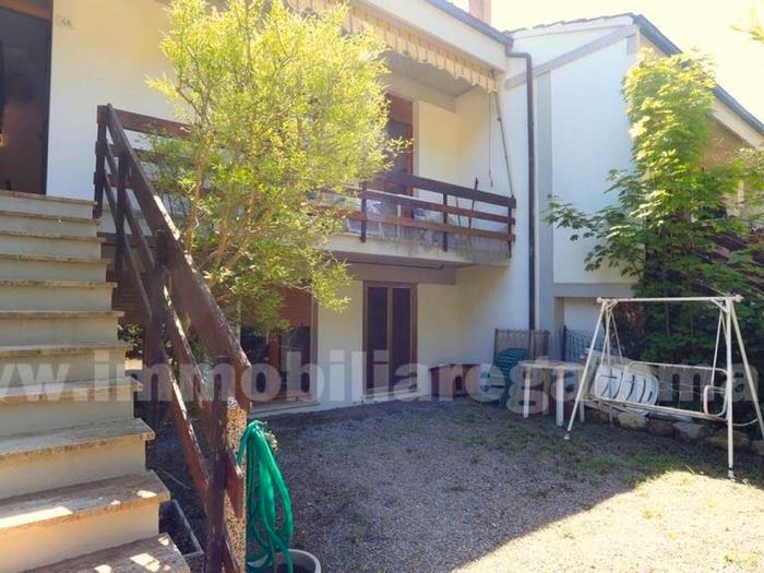 Appartamento con 6 locali in vendita in Via Isonzo, Centro, Chianciano Terme