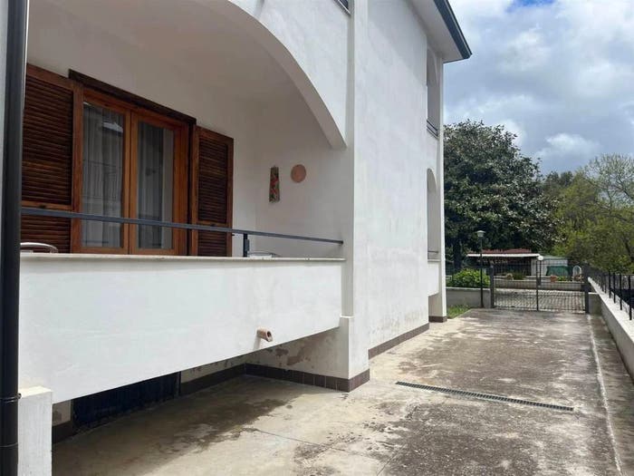 Appartamento con 6 locali in vendita in Via Campomarino, Roccamonfina