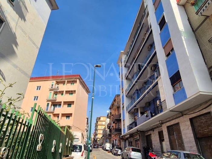 Appartamento quadrilocale in vendita in Via Caio Asinio Pollione, Bagnoli, Napoli