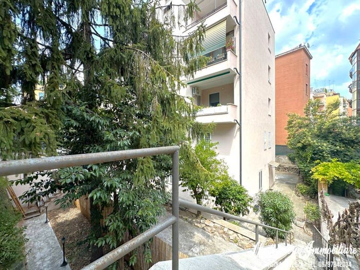 Appartamento quadrilocale in vendita in Viale dei Colli Portuensi, Colli Portuensi Casaletto, Roma