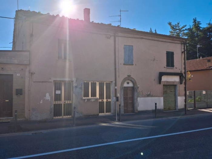 Casa con 6 locali in vendita in Strada Provinciale Marecchia, Secchiano, Novafeltria