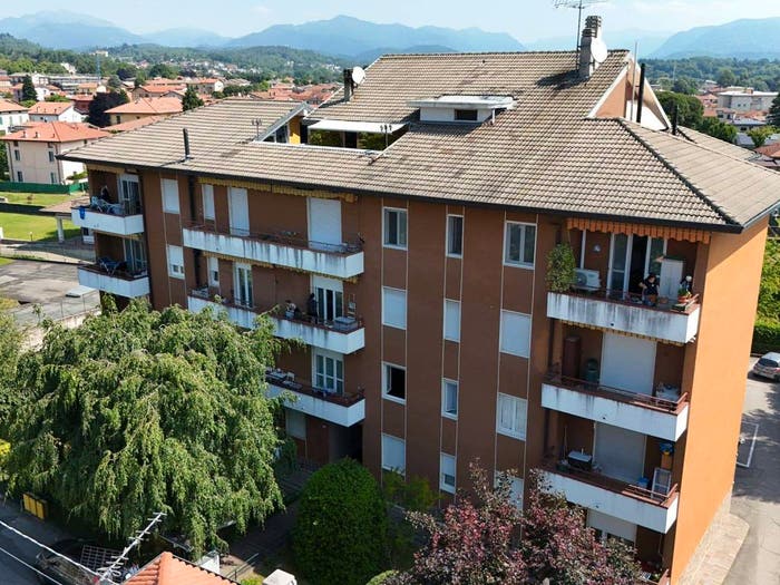 Appartamento quadrilocale in vendita in Via Roma, Centro, Lurate Caccivio