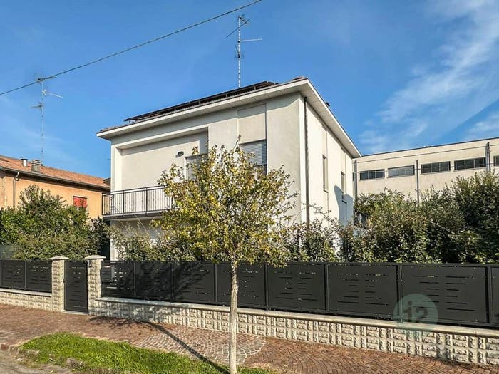 Casa con 5 locali in vendita in Via Marco Polo Esterna, Morbidina Cuneo, Carpi