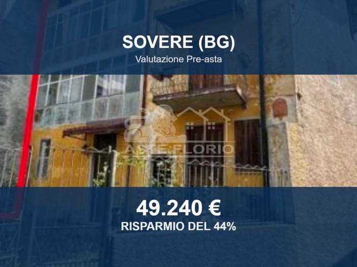 Casa con 6 locali in vendita in Via Piazza, Centro, Sovere