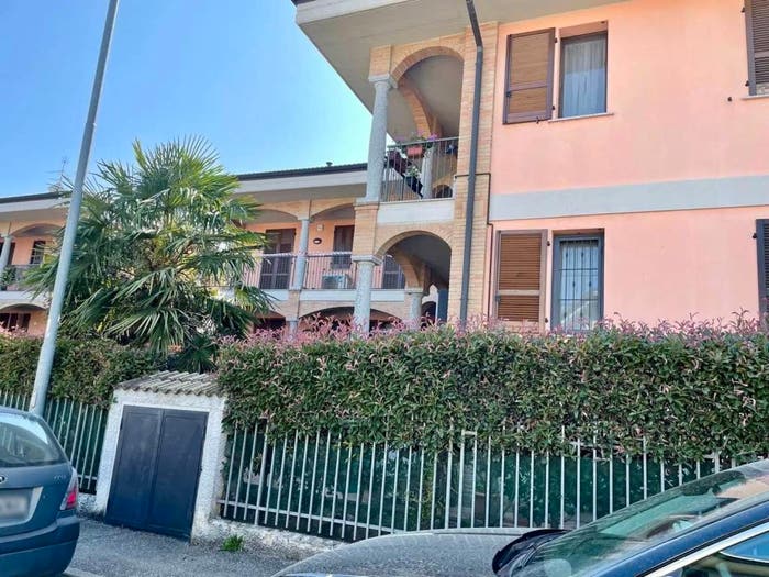 Appartamento trilocale in vendita in Via G Cazzani, Certosa di Pavia