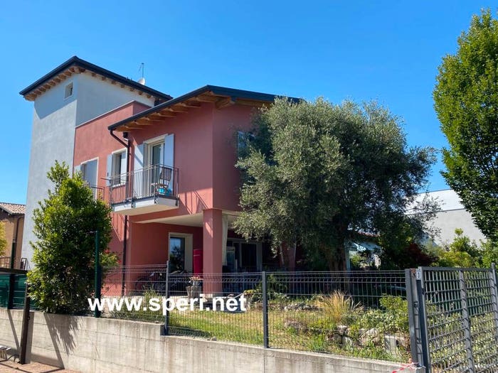 Casa con 6 locali in vendita in Via Gasco, Lazise