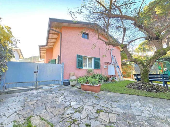 Casa con 6 locali in vendita in Centro, Forte dei Marmi