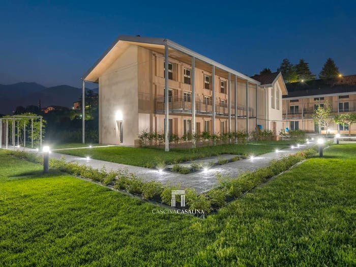 Appartamento trilocale in vendita in Via Leonardo da Vinci, Centro, Erba