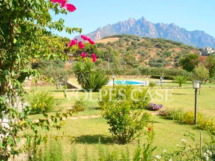 Casa quadrilocale in vendita in Abba Urci, Tertenia