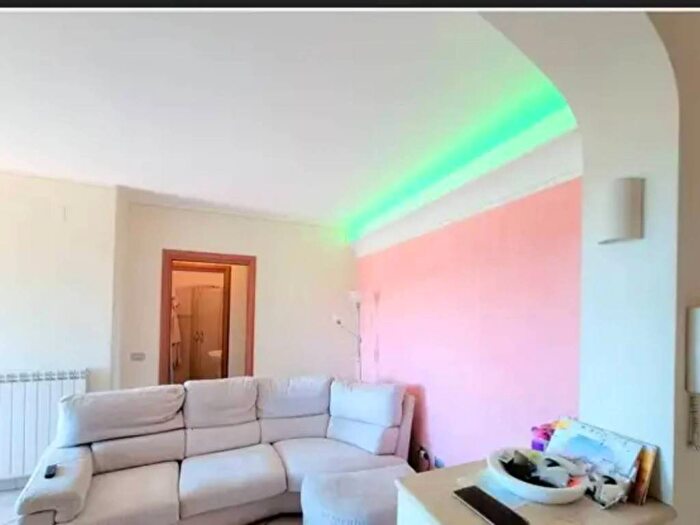 Appartamento con 6 locali in vendita in Via della Gronda, Terminetto Migliarina, Viareggio