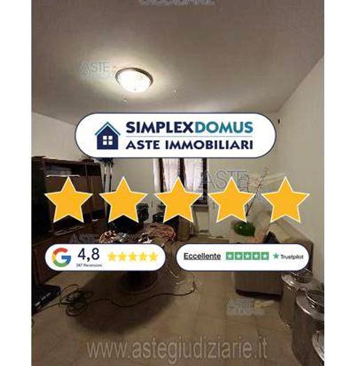 Casa con 6 locali in vendita in Via Gioncare, Centro, Castelplanio