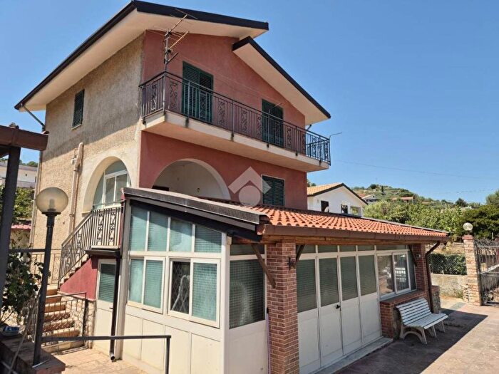 Casa con 6 locali in vendita in Via esterna strazzasite, Strazzasite, Monreale