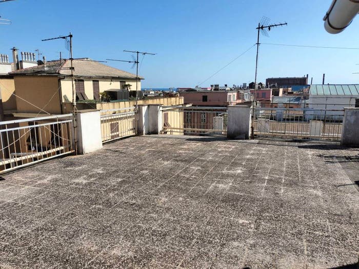 Appartamento trilocale in vendita in Via Mario Piana, Cornigliano, Genova