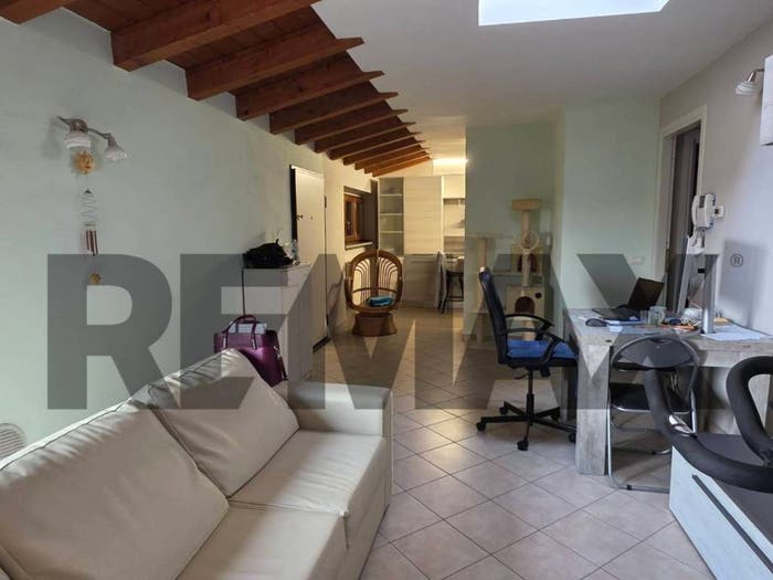 Casa quadrilocale in vendita in Sant'Antonio Bredazzane, Montichiari