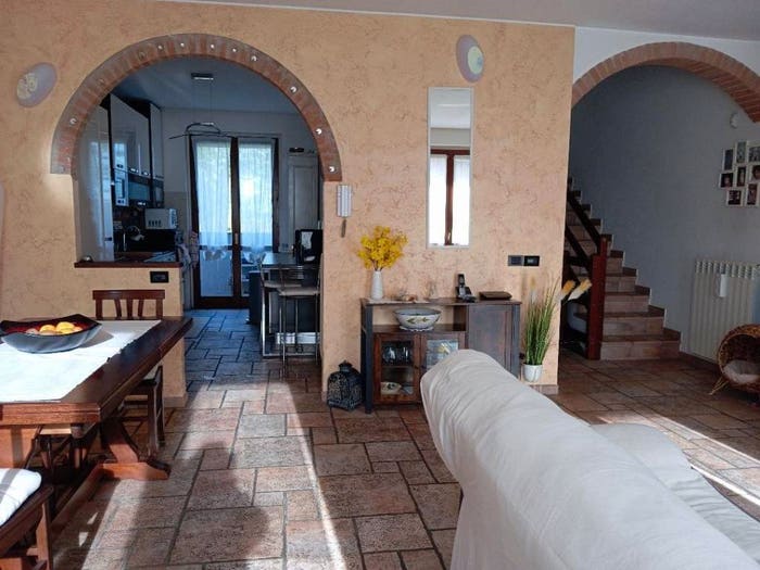 Casa quadrilocale in vendita in Mairano, Noviglio