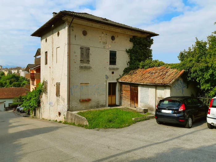 Casa con 5 locali in vendita in Via Sant'Antonio, Centro, Belluno