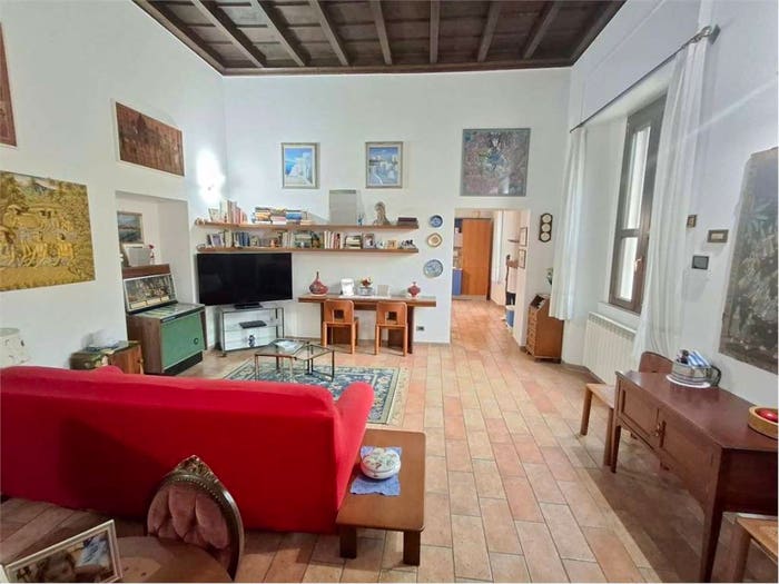 Appartamento quadrilocale in vendita in Via Trento, Centro, Locate di Triulzi