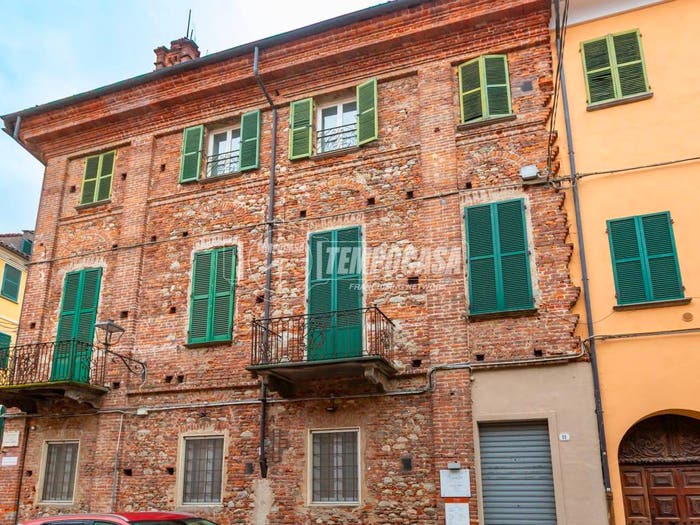 Appartamento quadrilocale in vendita in Via San Giovanni Bosco, Centro, Fossano