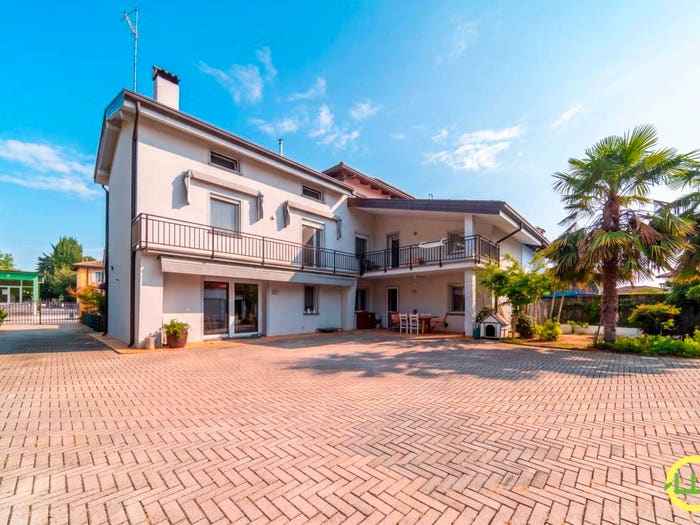 Casa con 6 locali in vendita in Via del Mercato, Centro, Pozzuolo del Friuli