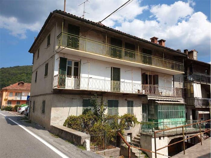 Appartamento con 6 locali in vendita in via nazionale, Nucetto